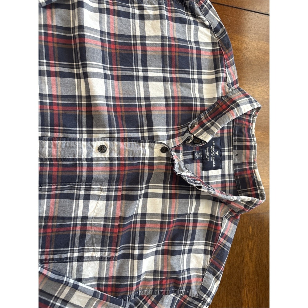 American Eagle Outfitters Men's Long Sleeve Button-Up Plaid XL‎